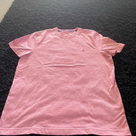 Tommy Hilfiger Men’s small tee shirt 👕 - Picture 1 of 6